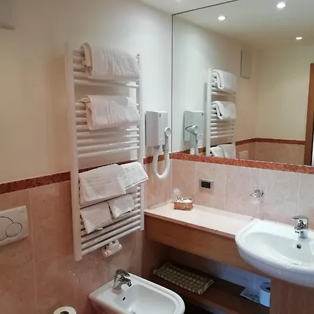 Hotell Ideal